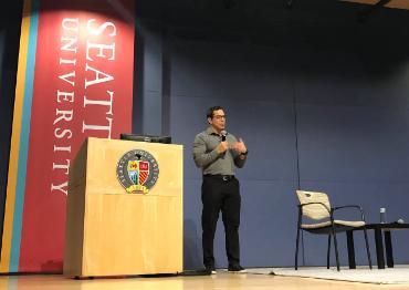 Outreach CEO Manny Medina at the Albers Executive Speaker Series