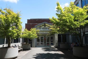 PIgott Building at Seattle University home of the Albers School of Business and Economics